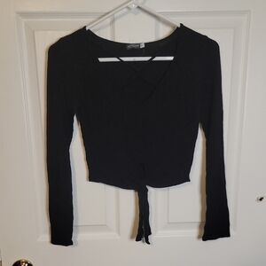Elegant Black Tie-Front Crop Top